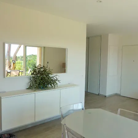 Apartman Les Saquedes *